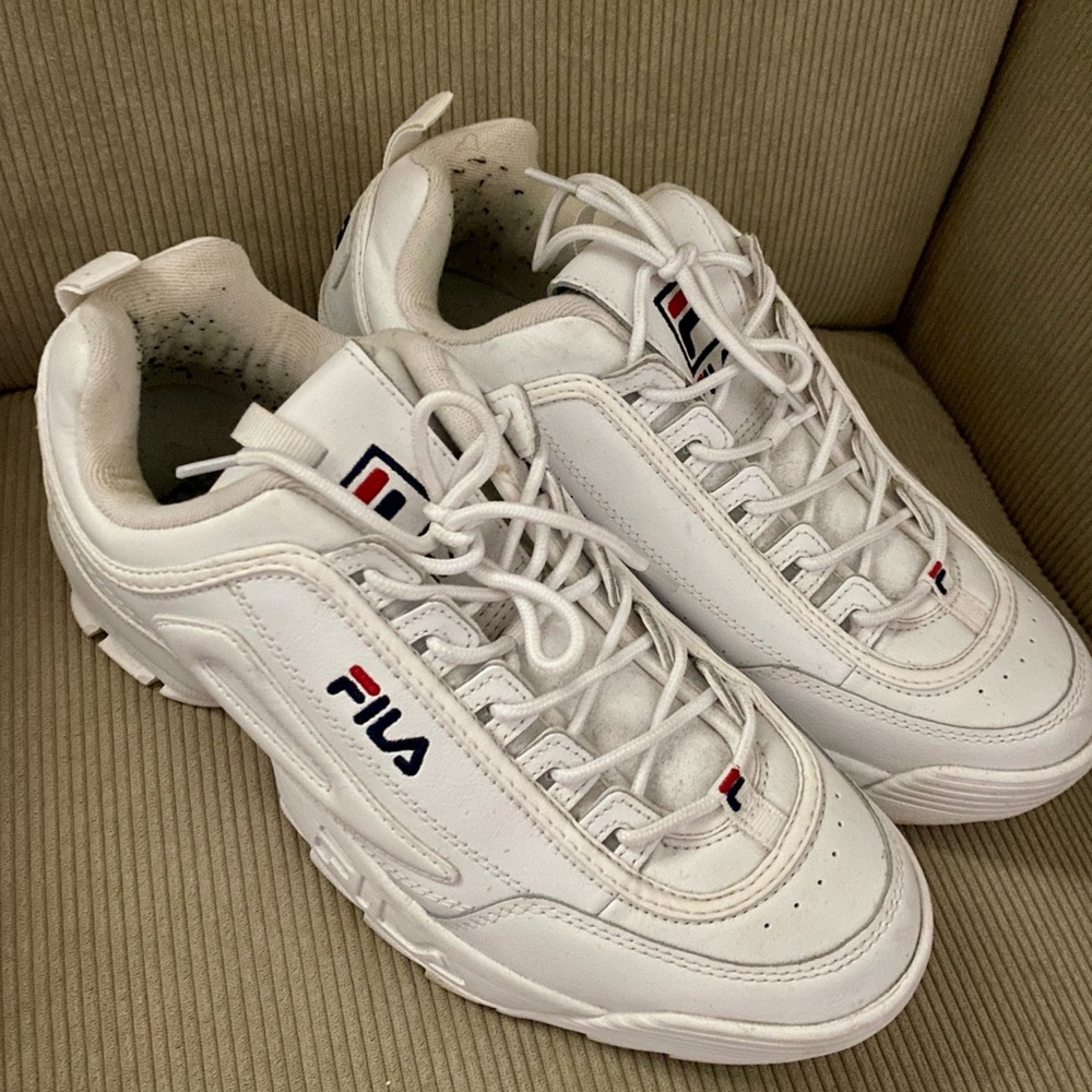 Fila White Sneakers Retro-Inspired Chunky Design